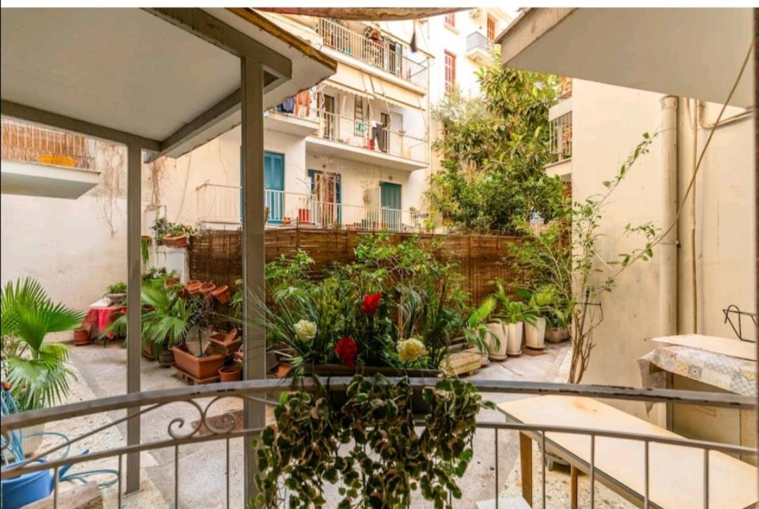 Acropolis Elegant Maisonette By Lodgespot Atenas Exterior foto