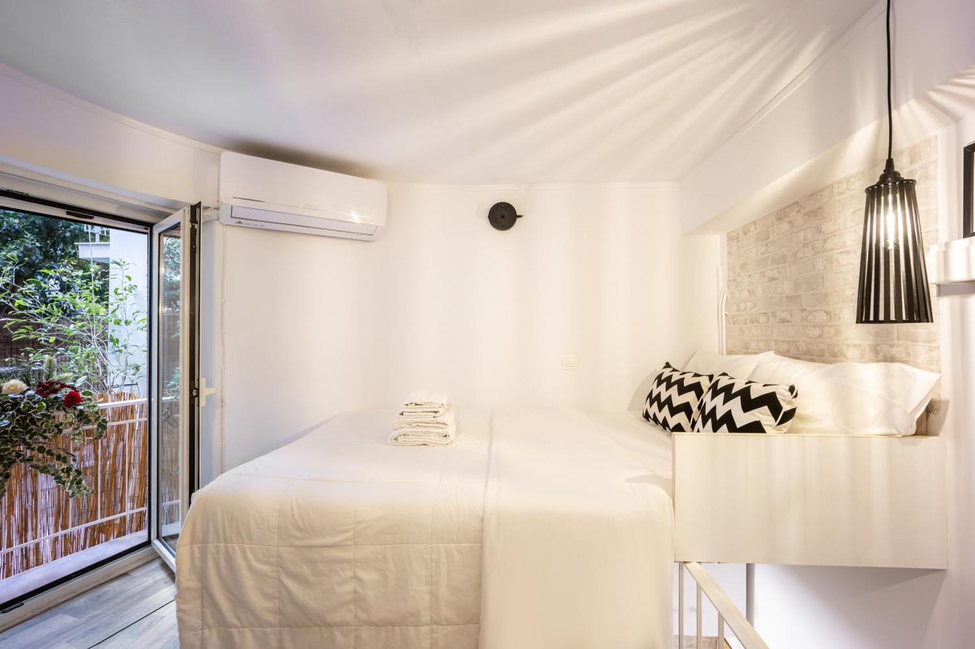 Acropolis Elegant Maisonette By Lodgespot Atenas Exterior foto